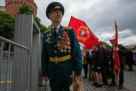 21.05.2023, Москва, Красная Площадь. Торжественный приём в пионеры. В ожидании прохода на Красную Площадь.