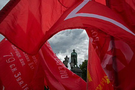 06.06.2023, Москва. Акция, посвященная Дню русского языка и Пушкинскому Дню России. Вид на памятник Пушкину.