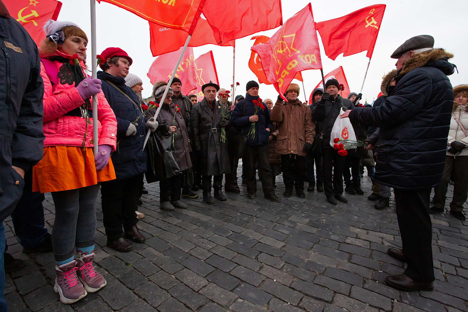 21.01.2023, Москва. Члены партии «Коммунистическая партия Коммунисты России» на акции по случаю Дня памяти В. И. Ленина.