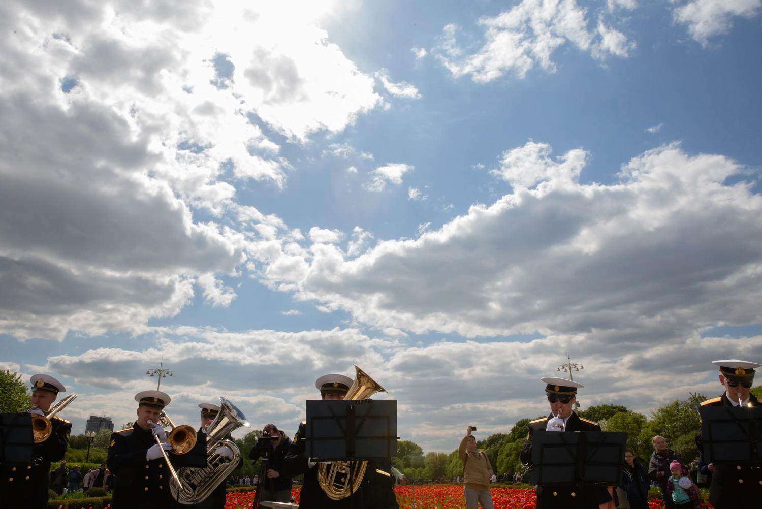 09.05.2023, Москва, Парк Горького, День Победы. Музыканты военного духового оркестра.